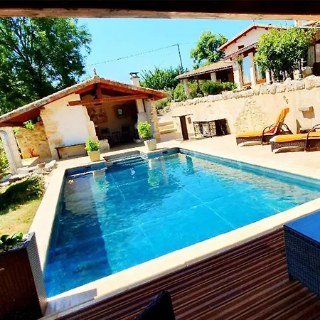 Apartment Le Paradis Des Gourmands, De Paix Et De Quietude - Detente, Serenite Et Relaxation Profonde ! *